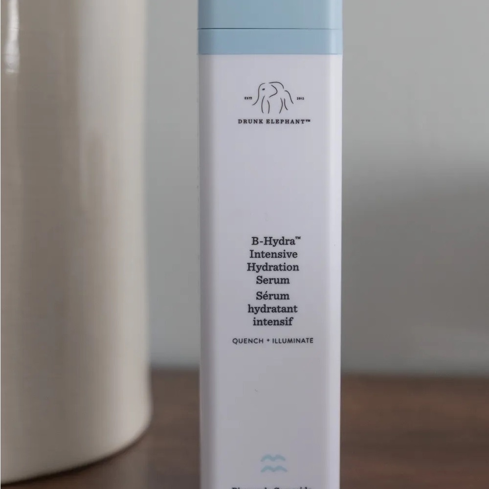 Drunk Elephant B-Hydra Intensive Hydration Serum - Blue and White